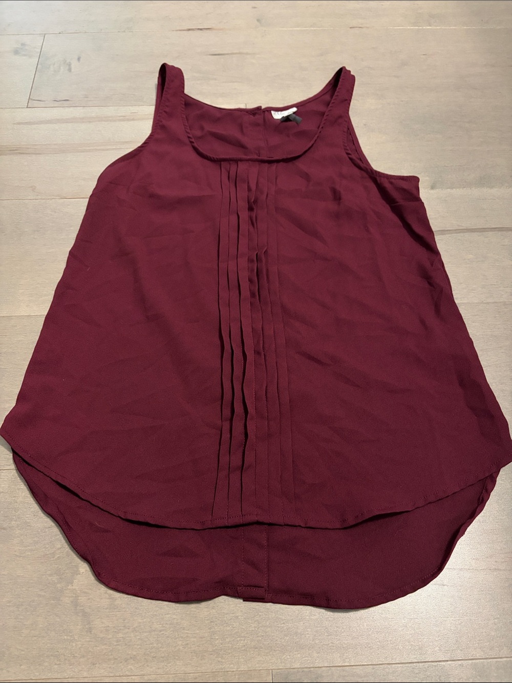 Dynamite Like New Pintuck Sleeveless Tank Top - Burgundy